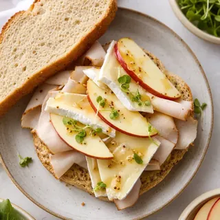 Turkey Apple Brie